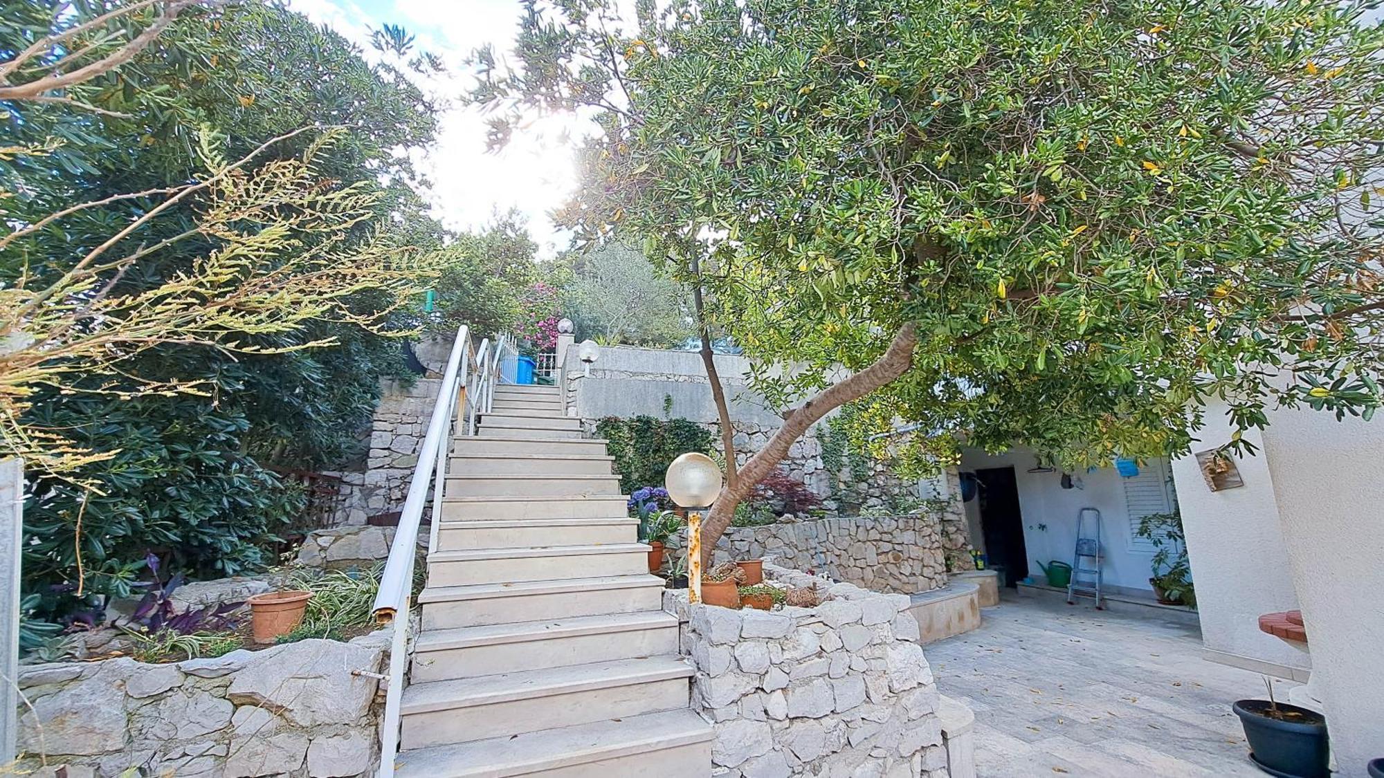 Apartman Bebic Klek Buitenkant foto
